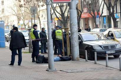 Извънредно: Светкавична акция в мол, барети арестуваха прокурори менте