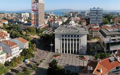 Бургас дръпна с 37 % от първия ден, Варна се тътри с жалки 27 %