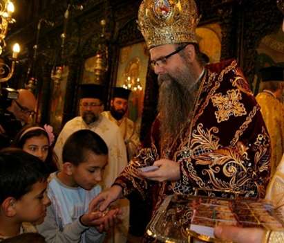 Пловдивският митрополит Николай нападна мутрите