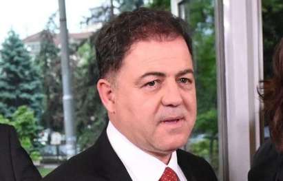 Ненчев: Няма нужда да плашим хората с казарма