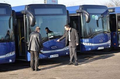 Вижте кога въвеждат електронната билетна система в градските автобуси в Бургас