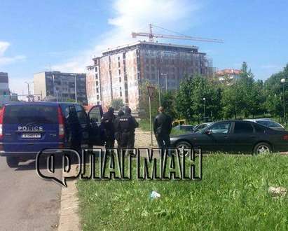 Станимир и Христо от Сарафово са арестуваните автоджамбази при спецакцията в ж. к. "Изгрев"