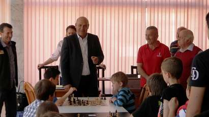 Начинаещи и доайени тестваха стратегиите си в шахматния турнир на Община Поморие