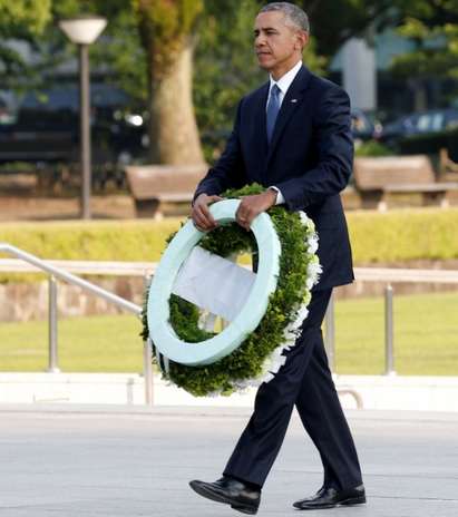Историческо: Американски президент за първи път стъпи в Хирошима