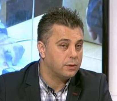 Юлиан Ангелов: Изборният кодекс дава повече права на българите зад граница, отколкото на хората в България