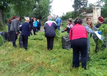 Десетки жители от Камено се включиха в кампанията "Да изчистим България заедно"