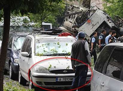 След разкритието на Флагман.БГ посланик Нейнски издрива собсвеника на колата от кървавия атентат в Истанбул