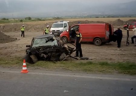 Трагедия край Пловдив, трима загинали при челен сблъсък