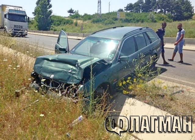 Вижте тежката катастрофа край Несебър! Бургаско БМВ отнесло с бясна скорост плевенски баварец