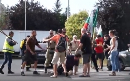 Вижте неизлъчвано видео от боя между русофили и русофоби в Бургас