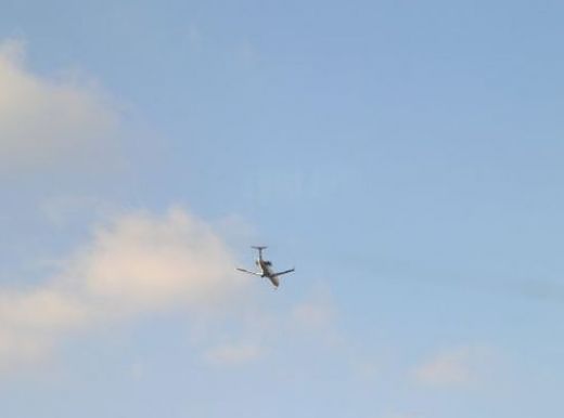 Ужас над България! Израелски сaмолет със сигнал за бомба на борда прелетя над небето ни