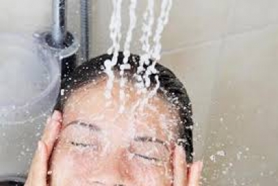 Вижте трите грешки, които прави по време на къпане