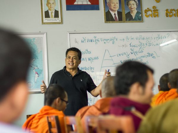 Застрелян е критик на правителството в Камбоджа
