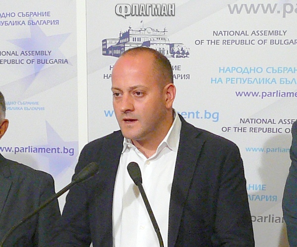 Радан Кънев: След 10 години доминация на ГЕРБ проблемите в икономиката и правосъдието се задълбочават