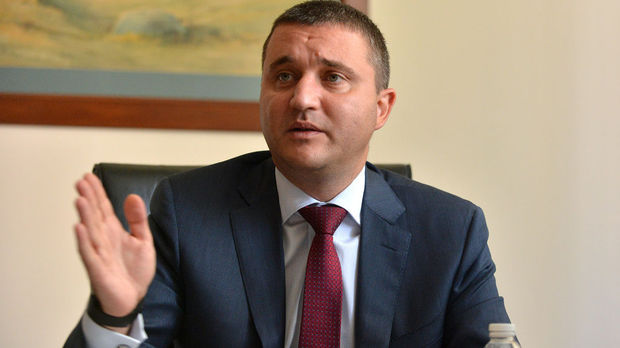 Горанов: Парите за новите кораби и изтребители ще дойдат от бюджета