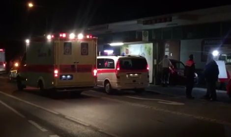 Младеж с брадва рани 21 души във влак в Германия