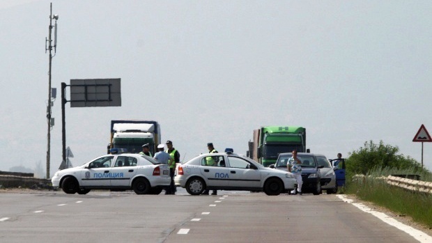 Пътен ад на АМ "Тракия"! Верижна катастрофа край Нова Загора блокира магистралата
