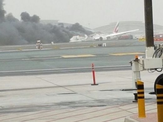 Трагедия след пламналия самолет на летището в Дубай!
