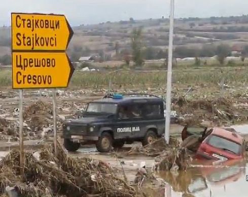 Спасителните операции в Скопие продължават, шестима души са все още в неизвестност