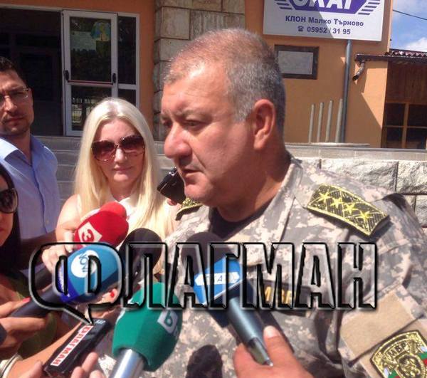 Пак престрелка на разсъмване в Слънчев бряг - летят куршуми по Рейндж Роувър
