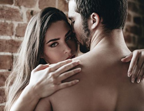 За нея: 7 истински причини защо той не стига до оргазъм