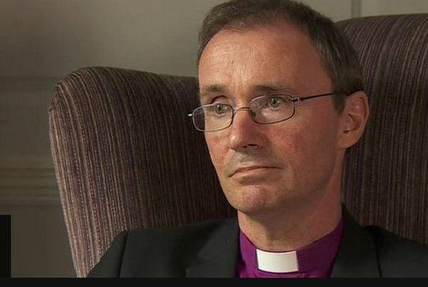 Англиканската църква назначи за първи път за епископ открит гей