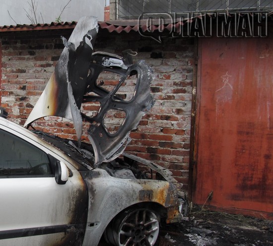 Автомобил пламна като факла в Бургас