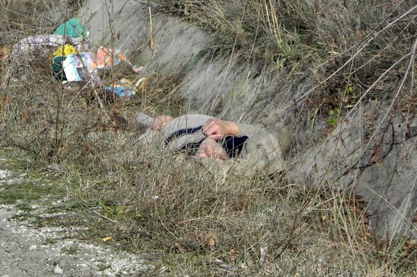 Извънредно! Откриха труп на мъж в центъра на Бургас