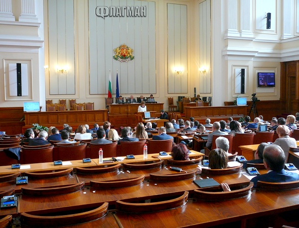 Парламентът отказа да изслуша премиера за скандала с ООН