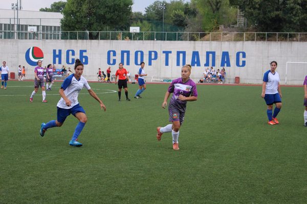 Историческа победа за Бургас над Варна в женския футбол