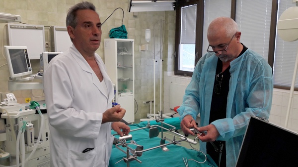 Инженер с четири медицински патента направи уникално дарение на УМБАЛ Бургас