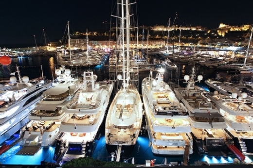 Три милиарда евро във водата: Вижте най-скъпите яхти в света
