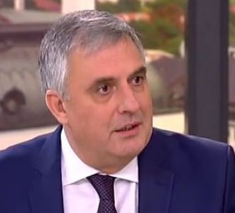 Астролог: Ако Калфин стане президент, ще даде всичко от себе си за България
