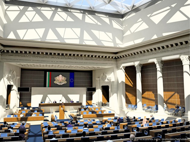 Кран ще пробива Народното събрание, правят стъклен купол