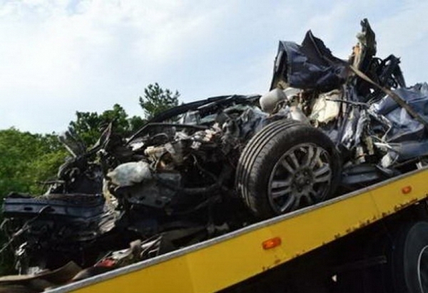 Жестока трагедия! Малко дете тръгна на рожден ден, но загина при брутална катастрофа на магистрала "Тракия"