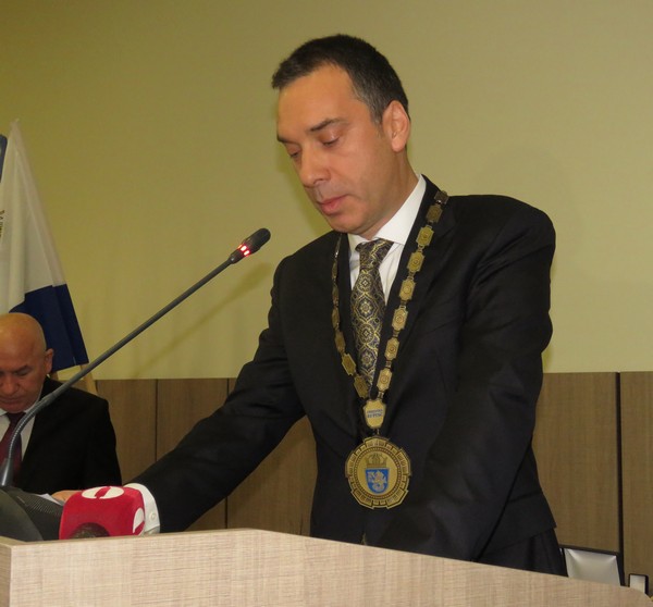 Кметът Димитър Николов: Нашата обща мисия е да работим, за да се развива Бургас като модерен град