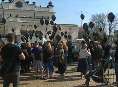 Родителите на деца с увреждания излизат на национален протест