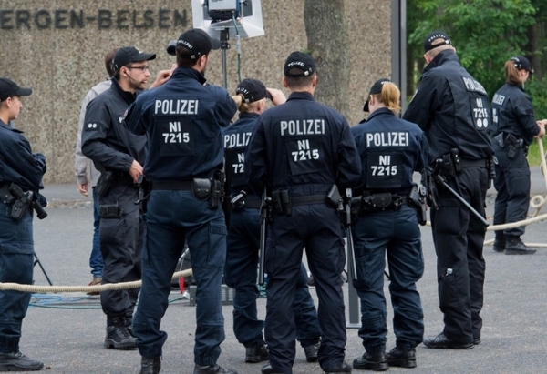 Шокиращи подробности за поредната кървава стрелба в Германия! Жена е убита във Висбаден, ранени са съпругът й и племенникът й