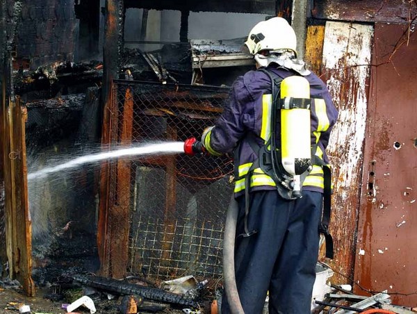 Столичанин загуби живота си при пожар
