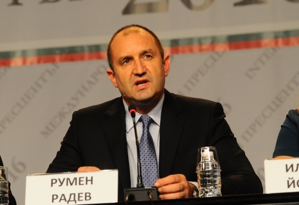 Румен Радев: България не е зависима от Русия, ясно е ориентирана към ЕС