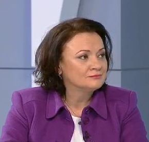 Ивелина Василева: Следим нивата на реките и на язовирите заради обилните снеговалежи (ВИДЕО)