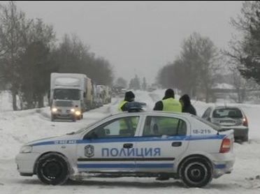 Отвориха за движение пътя Бургас-Петолъчката