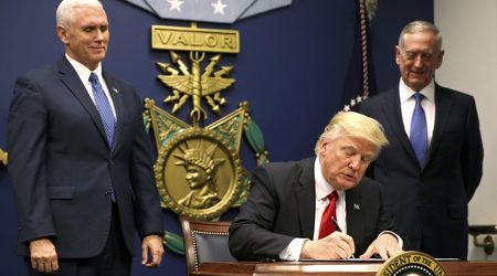Тръмп затвори за 120 дни границите на САЩ за бежанци