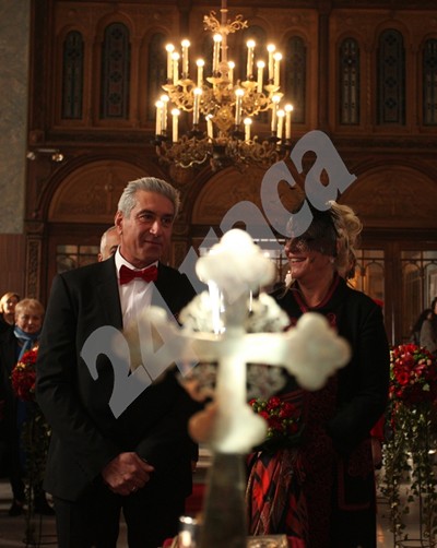 Любов от пръв поглед изпрати най-богатата българка под венчило (ексклузивни снимки)