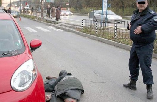 Надрусан бургазлия уби пешеходец на "зебра" пред съпругата му, грозят го 15 години затвор