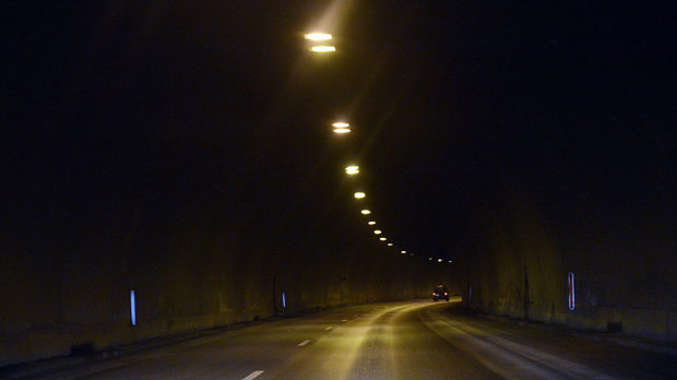 "Трансстрой Бургас" трябвало да ремонтира тунела "Ечемишка", където загина жена