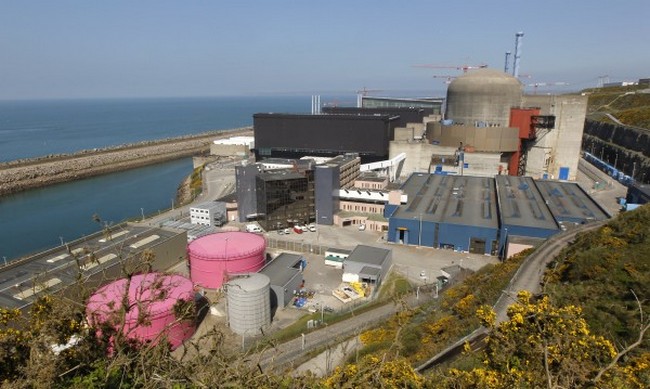 Взрив в атомна електроцентрала във Франция