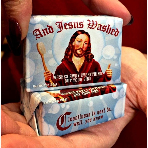 Светотатство: Сложиха Иисус върху сапун, продават го за 10 лева