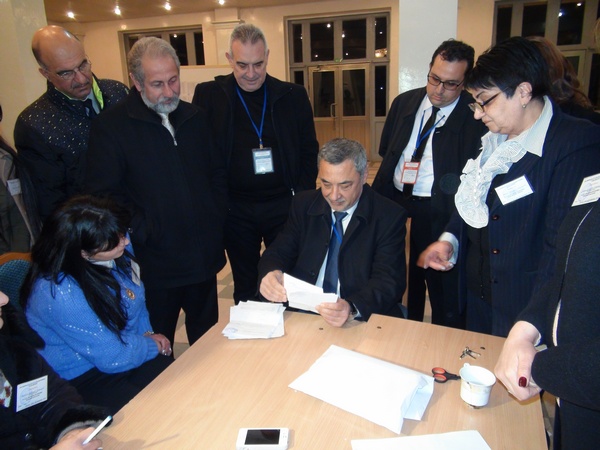 Представители на НФСБ присъстваха на референдума в Нагорни Карабах
