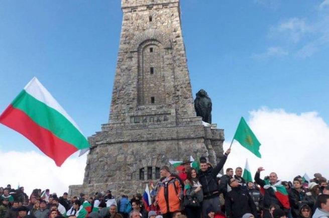 Затварят прохода Шипка за 3 март